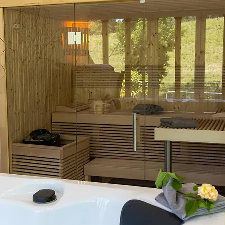 Le Domaine D'angerville - Le Bed & Breakfast