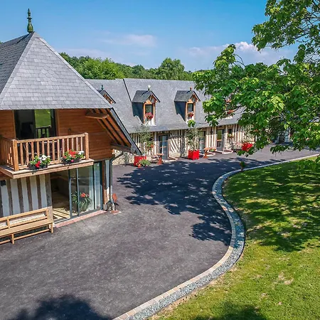 Le Domaine D’angerville - Le Couette-café 4*