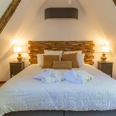 Bed & Breakfast Le Domaine D'angerville - Le 4*