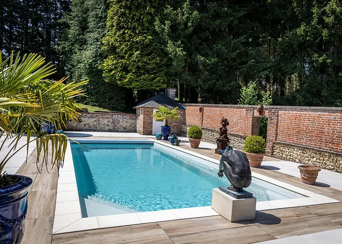 Le Domaine D’angerville - Le Couette-café 4*